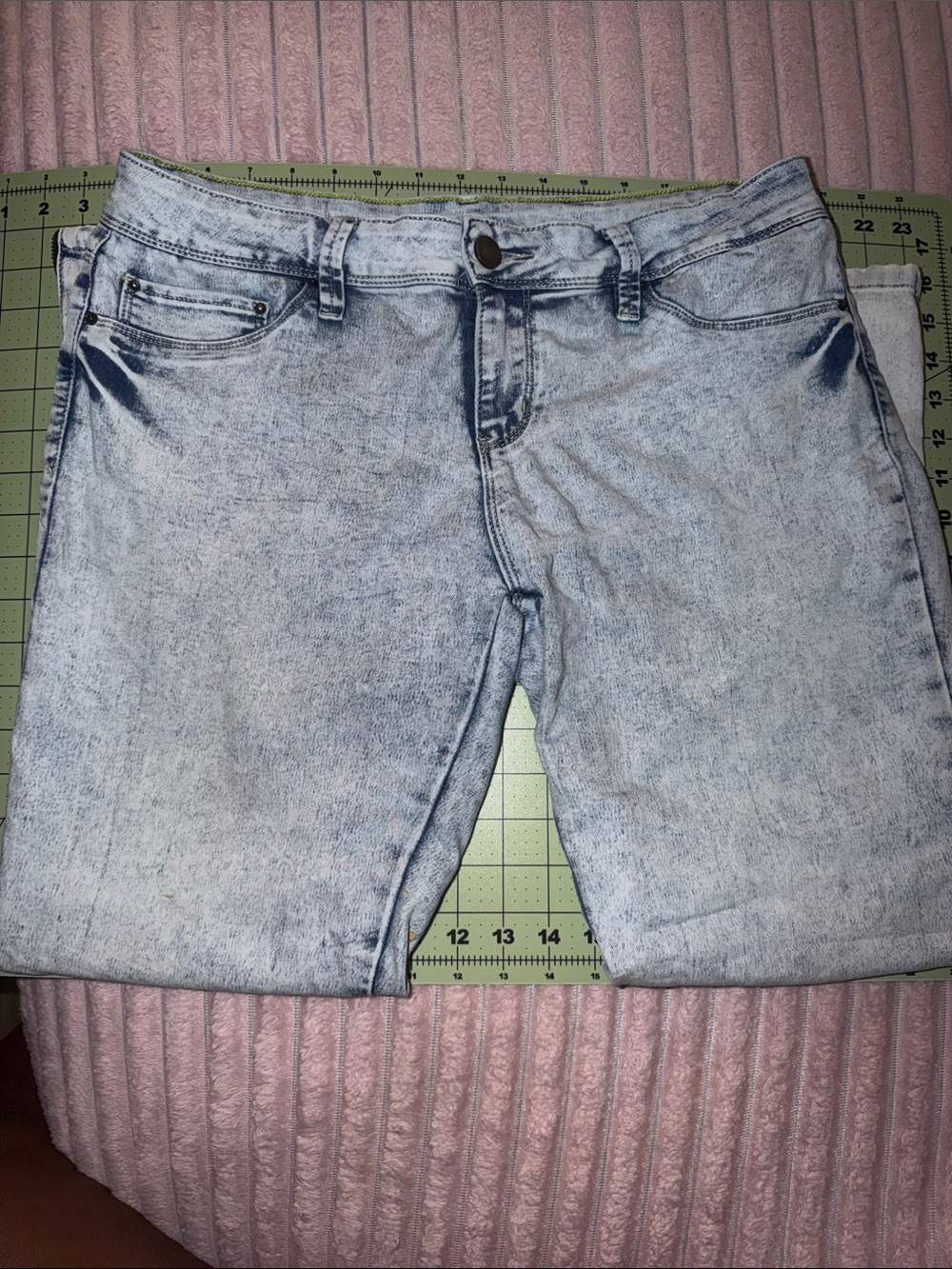 YMI Light Acid-Wash Blue Jeggings